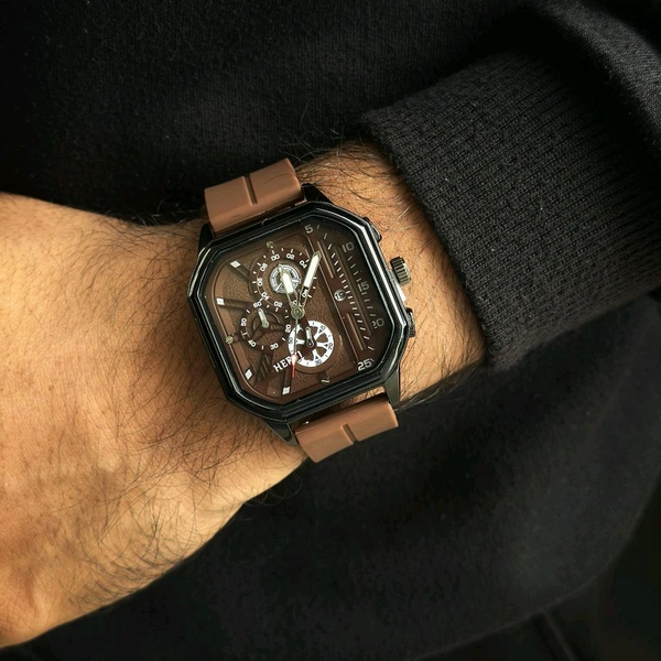 Hery1 Analog Quartz Movement Collection With High Quality Strap Best Finishing Body & Case - SRH3