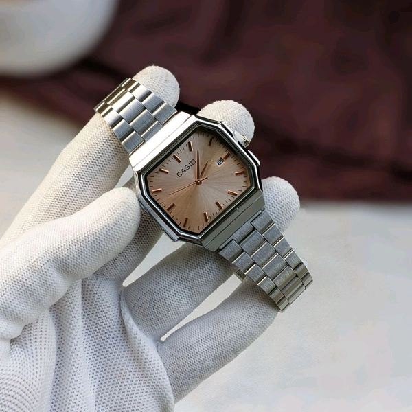 Analog High Quality Quartz Movement Trending Collection With High Quality Strap Best finishing Body & Case - SRA2