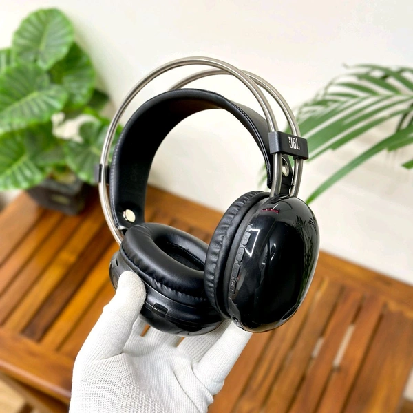 Presenting You All, New Rgb Colour Headphones, Multi Colour Led Light Inbuilt Headphones Heavy Quality Top Look For Gaming And Night Clubs / Party - SRH1