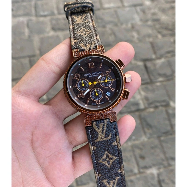 Analog High Quality Quartz Movement High Quality Collection With High Quality Strap Best finishing Body & Case - SRL2