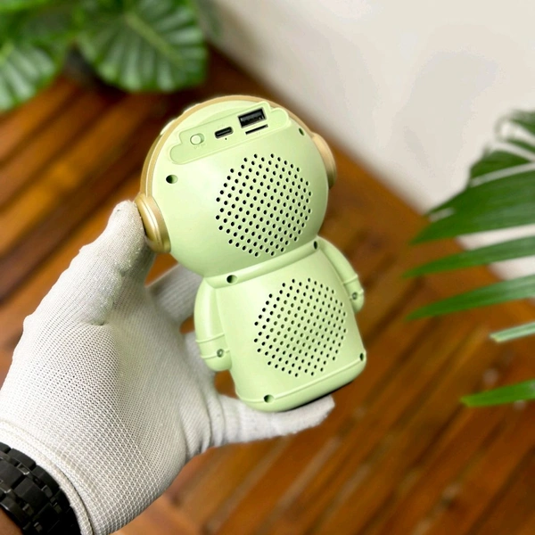 MZ M6 (PORTABLE BLUETOOTH SPEAKER) Dynamic Thunder Signature Sound 1200mAh Battery 6.8 W Bluetooth Speaker (Black, Stereo Channel) - Green