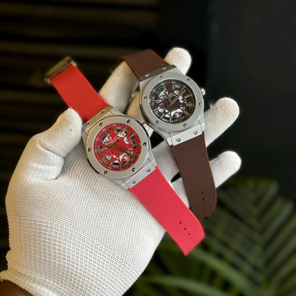 Most Demanded Analog Quartz Movement Watch With High Quality Strap Best finishing Body & Case - SRP1