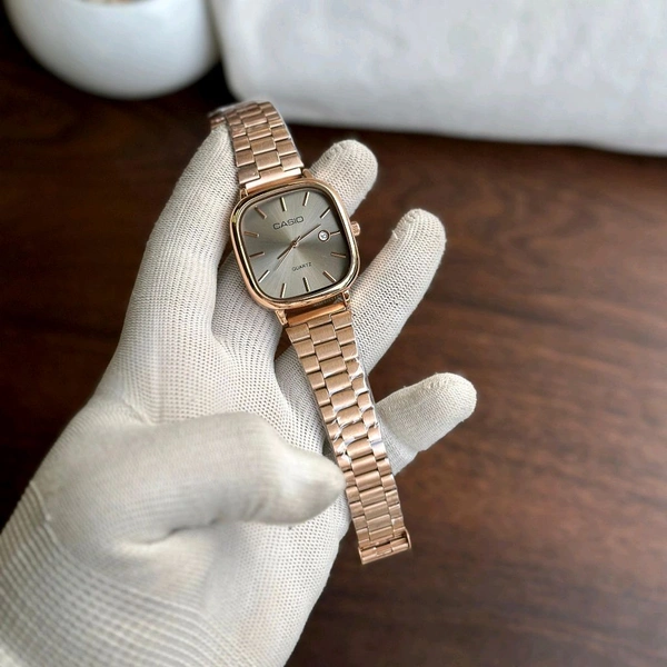 Most Demanded Trending Analog Watch | Analog Quartz Movement Watch With High Quality Strap Best Finishing Body & Case - SRC4