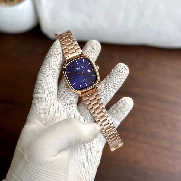 Most Demanded Trending Analog Watch | Analog Quartz Movement Watch With High Quality Strap Best Finishing Body & Case - SRC5