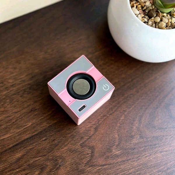 Mini Portable Square TidePlay Wireless Bluetooth Speaker Alloy Material HD Sound 5 W Bluetooth Speaker - SRS3