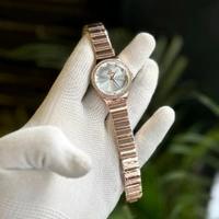 Most Demanded Analog Quartz Movement Watch With High Quality Strap Best finishing Body & Case - SRM1