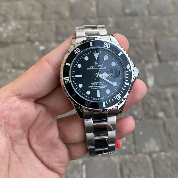 Analog Submariner High Quality Quartz Movement Collection With High Quality Strap Best finishing Body & Case - SRH5
