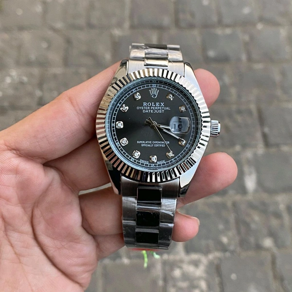 Analog Day Date High Quality Quartz Movement Collection With High Quality Strap Best finishing Body & Case - STR2