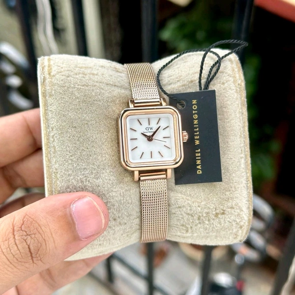 Analog Quadro High Quality Quartz Movement Watch - SRD4
