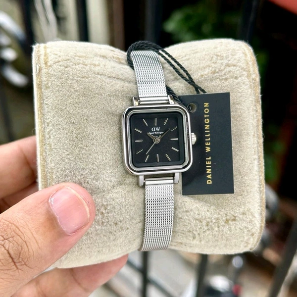 Analog Quadro High Quality Quartz Movement Watch - SRD6