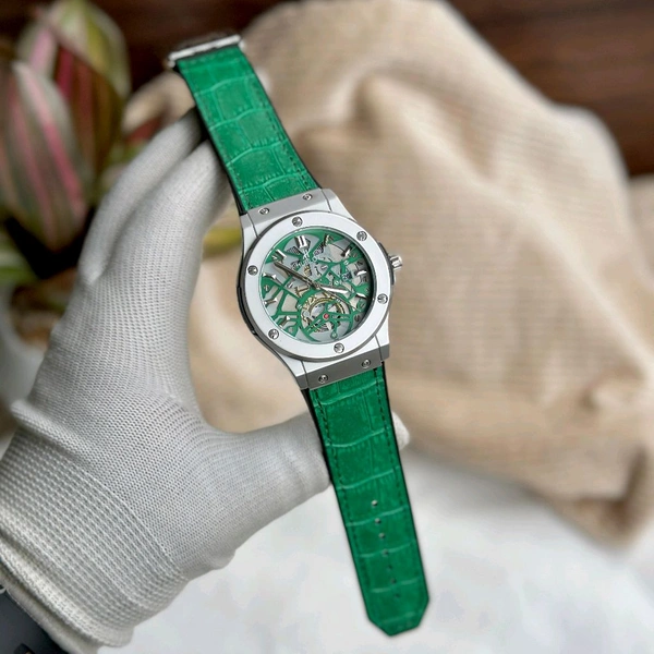 Most Demanded Budget Analog Quartz Movement Watch With High Quality Strap Best finishing Body & Case - SRH1