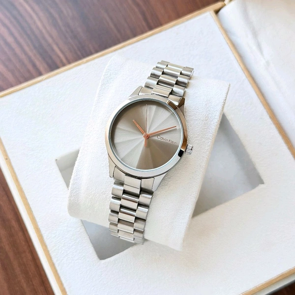 Analog Burst 25200230 Reliable Quartz Machinery Watch