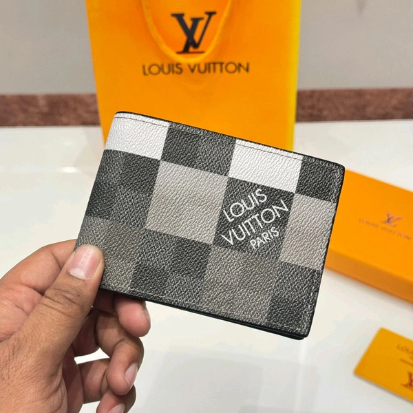 New Top Notch Quality Wallet With Brand Box, Card - With Carry Bag