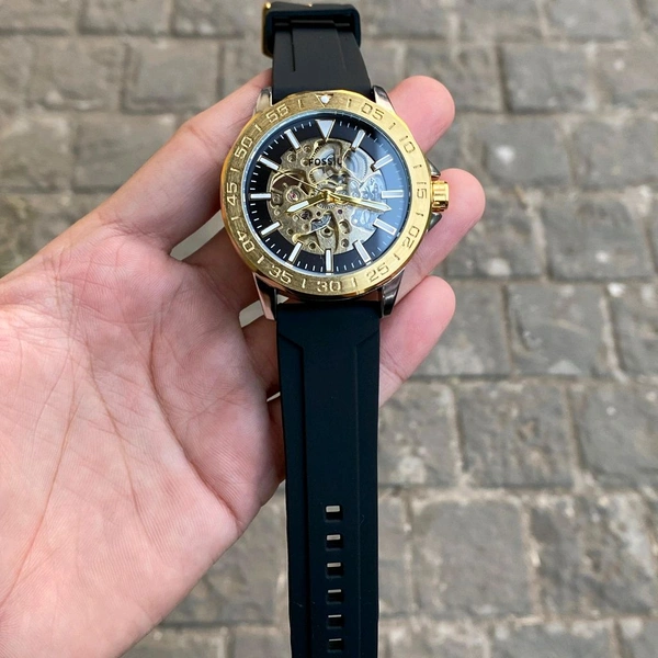 Analog Bannon Modern Original Japanese Automatic Engine Watch - SRF3