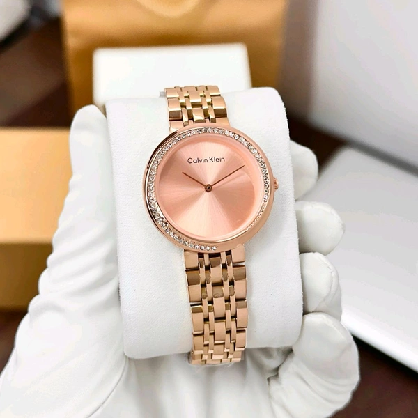 Analog Burst Trusted And Reliable Quartz Machinery Watch