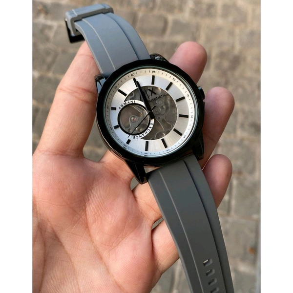 Analog Modern Original Japanese Automatic Engine Watch - SRA4