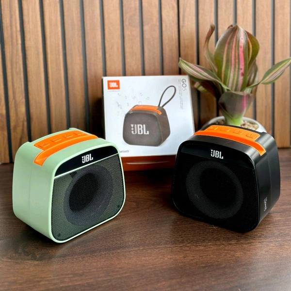 Portable Wireless Bluetooth Speaker for Playing Music On Mobile Phones, Portable Wireless Speaker with Lighting, Loud Stereo Sound, Dual Pairing, Small Outdoor Speaker Wireless, Suitable for Parties, Camping - SRB1