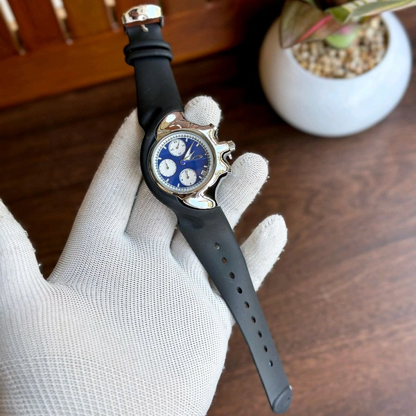 Most Demanded Analog Chronograph Quartz Movement High Quality Watch With High Quality Strap Best Finishing Body & Case - Blue
