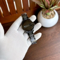New Unique High Quality Analog Quartz Movement Watch With High Quality Strap Best finishing Body & Case - SRD2