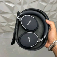 New Wireless Headphones – BT Earphone, Over Ear Headphones With Built-in Mic - Upto 8 Hours Playtime, Heavy Sound And Bass Quality, Perfect For Everyday Use - Black