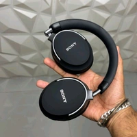 New Wireless Headphones – BT Earphone, Over Ear Headphones With Built-in Mic - Upto 8 Hours Playtime, Heavy Sound And Bass Quality, Perfect For Everyday Use - Black