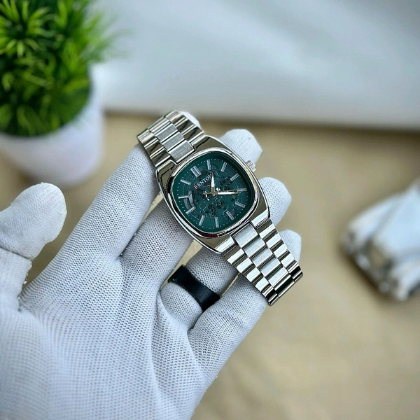 Fenton Analog Unique Quartz Movement Collection With High Quality Strap Best finishing Body & Case - SRG4