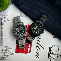 Analog Unique Quartz Movement Collection With High Quality Strap Best finishing Body & Case
 - SRF1