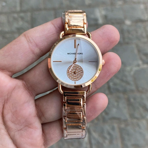 Analog Portia Gold Portia MK3788 Quality Battery Operated Quartz Machinery Watch - SRM1