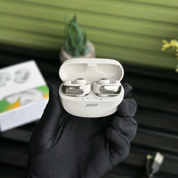 New Ultra Open Earbuds Wireless Earbuds – Quality Ceramic Finish, Lossless Connectivity & Long Battery Life 
 - White