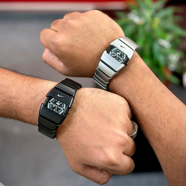 Futuristic Minimal Dial Watch | Unique Design - Black