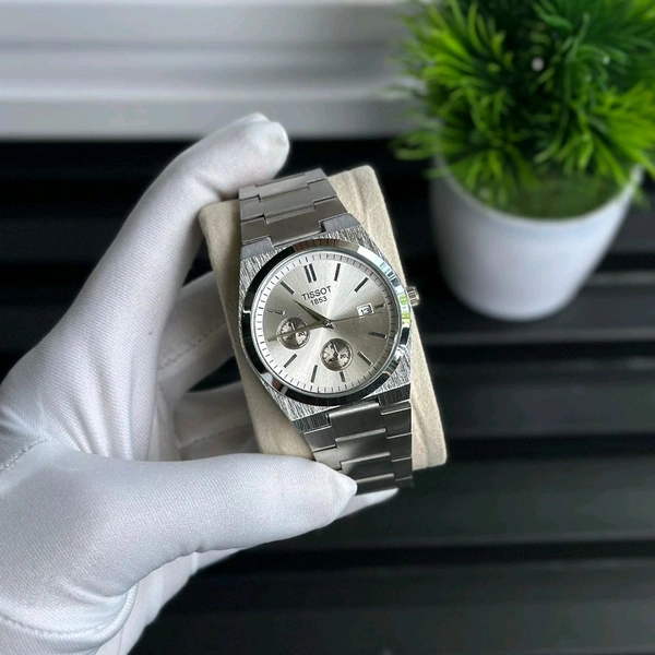 Most Demanded Analog Quartz Movement Watch With High Quality Strap Best finishing Body & Case - SRB3