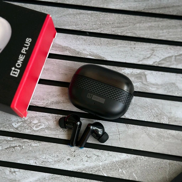New Wireless Earphone with 5-Hour Call Time | High Sound & Mic Quality | 500mAh Battery | Signature Sound - Black