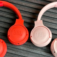 Wireless Earphone Headphones With Microphone Lightweight, For Music Lovers & Professionals - Suitable for Travel, Office & Home, 5-6 Hours Playback Time, High Quality Model
 - Pink