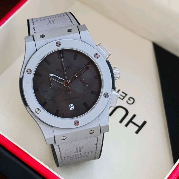 Analog Big Bang High end quality battery operated machine Watch