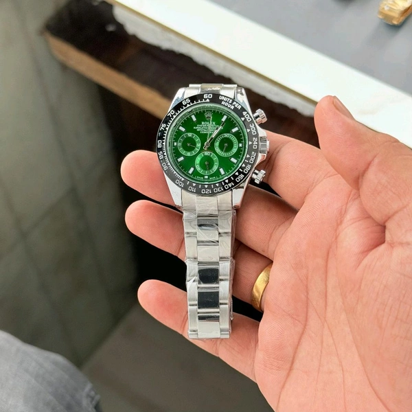 Most Demanded Analog High Quality Watch With High Quality Strap Best finishing Body & Case - SRB2