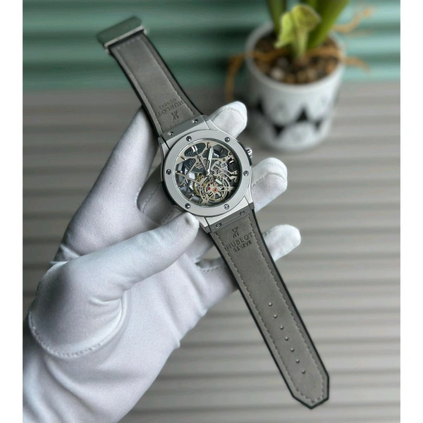 Most Demanded Analog High Quality Watch With High Quality Strap Best finishing Body & Case - STH3