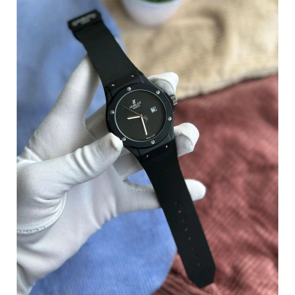 Most Demanded Analog High Quality Watch With High Quality Strap Best finishing Body & Case - STV3