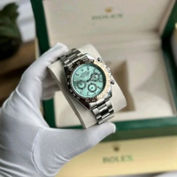Most Demanded Analog High Quality Watch With High Quality Strap Best finishing Body & Case - With Og Box
