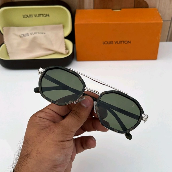 Enhance Your Look with Quality Sunglasses - With Og Box