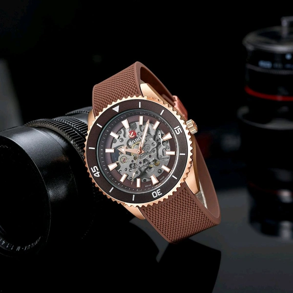 Analog Captain Cook 43mm Hot Selling Watch
 - SRB2
