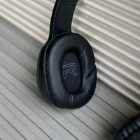 Wireless Earphone Headphones With Microphone Lightweight, For Music Lovers & Professionals - Suitable for Travel, Office & Home - Black