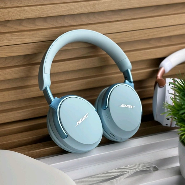 New Wireless Headphones – BT Earphone, Over Ear Headphones With Built-in Mic - Upto 8 Hours Playtime, Heavy Sound And Bass Quality, Perfect For Everyday Use - Blue