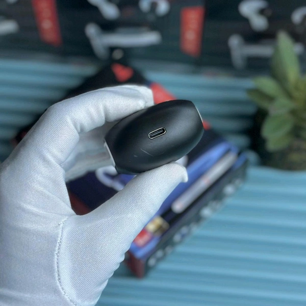 True Wireless Stereo Bluetooth Truly Wireless In Ear Earbuds With Mic - Black