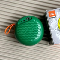 Clip 3 Portable Bluetooth Speaker Dynamic Thunder Sound 1200MAH Battery RGB 5 W Bluetooth Speaker Multicolor, Stereo Channel - Green