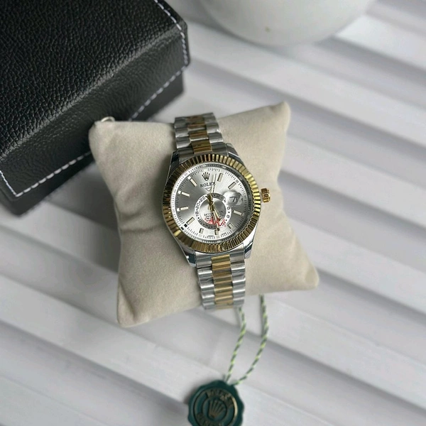 Men’s Classic Analog Watch – Elegant Dial, Date Display, Chronograph Working – Formal & Casual Wear - White