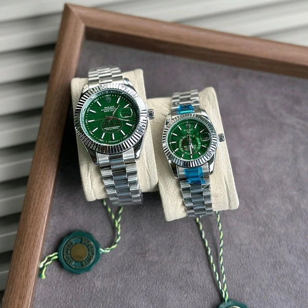 Most Demanded Analog Couple Quartz Movement Collection With High Quality Strap Best Finishing Body & Case
 - Green