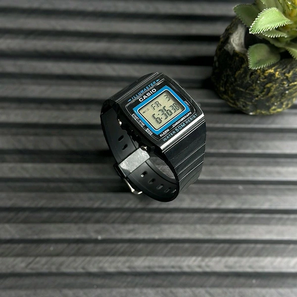 Digital High Quality Quartz Movement Watch Collection With High Quality Strap Best finishing Body & Case (Pack Of 1) - Silver