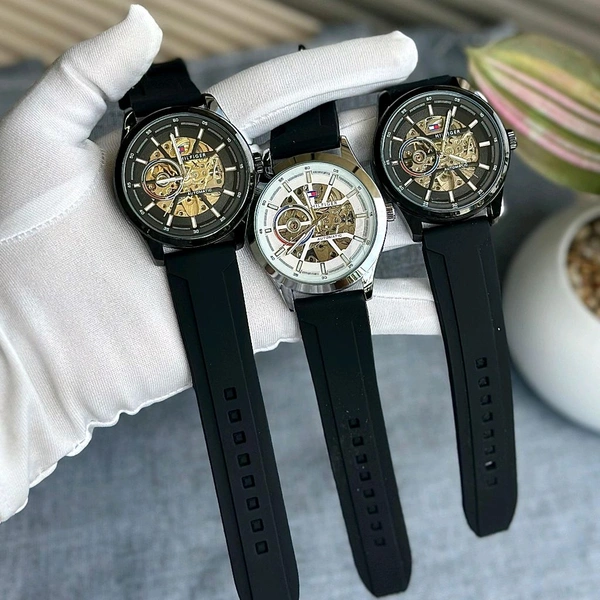 Analog Automatic Top Quality Collection With High Quality Strap Best Finishing Body & Case - White