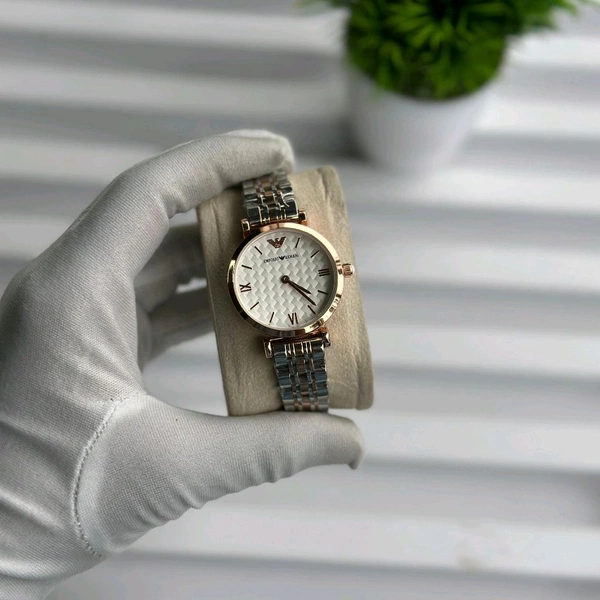 Analog Slim High Quality Quartz Movement Watch - SRB8