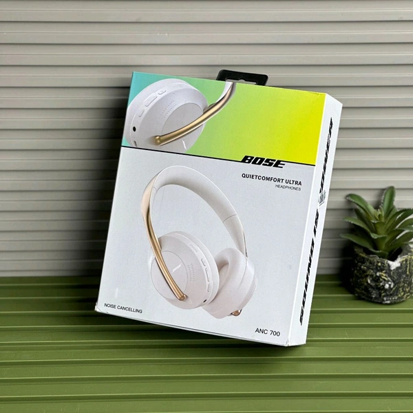 New Wireless Headphones With ANC – BT Earphone, Over Ear Headphones With Built-in Mic - Upto 8 Hours Playtime, Heavy Sound And Bass Quality, Perfect For Everyday Use - White